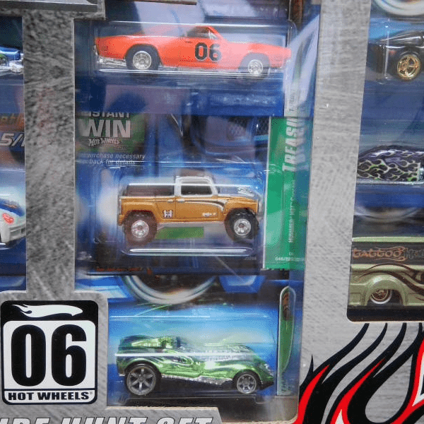 Hot Wheels 2006 Treasure Hunt Factory Sealed Set - Image 8