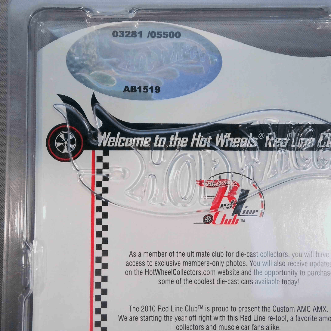 Hot Wheels Red Line Club (RLC) 2010 Club Car - Image 4