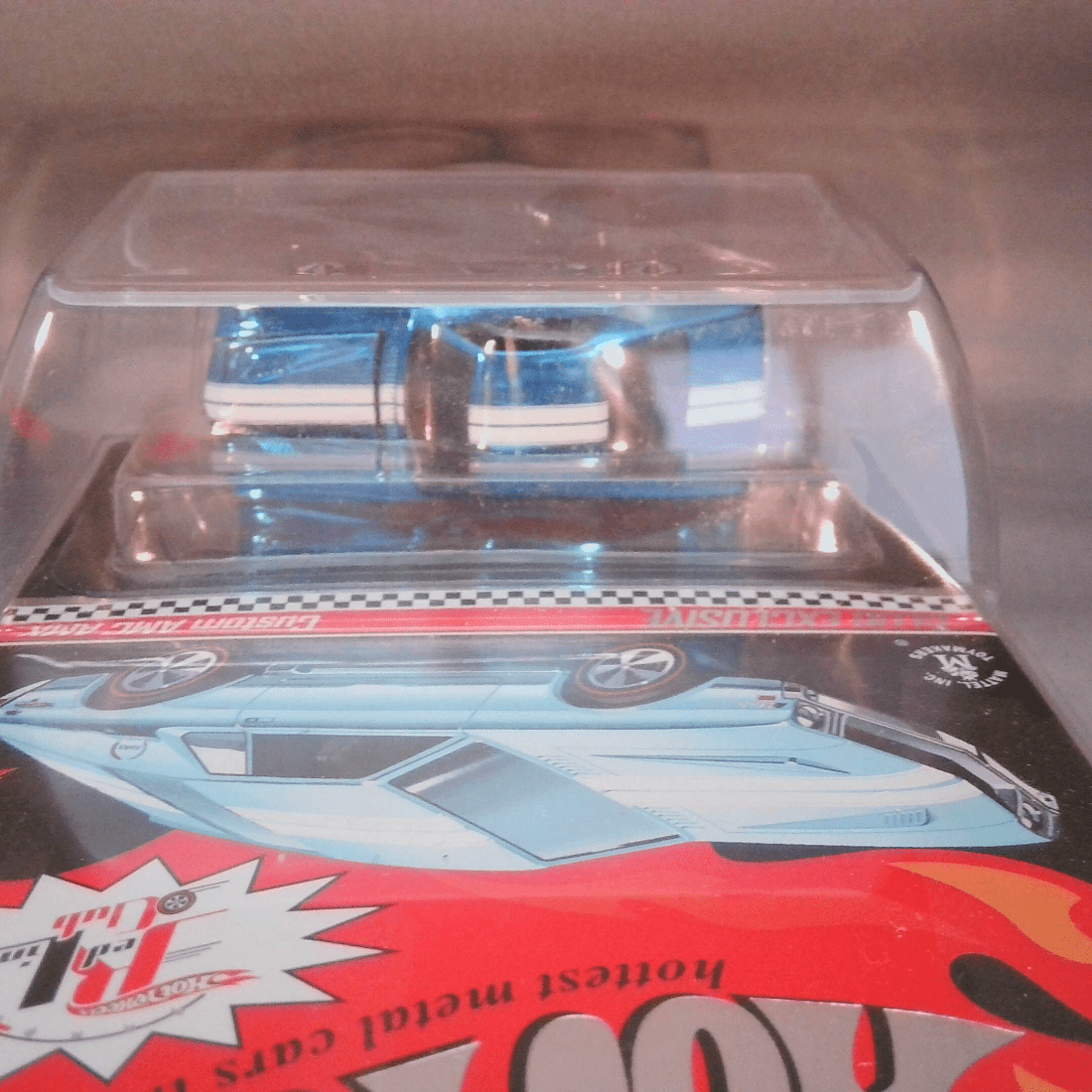 Hot Wheels Red Line Club (RLC) 2010 Club Car - Image 5