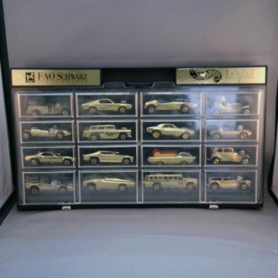 Hot Wheels FAO Schwarz Gold Series Collection II
